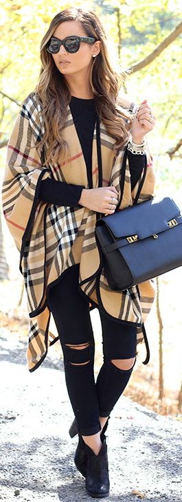 Poncho: Monkees | Top: BCBG | Jeans: J Brand | Booties: Vince Camuto | Handbag: Henri Bendel